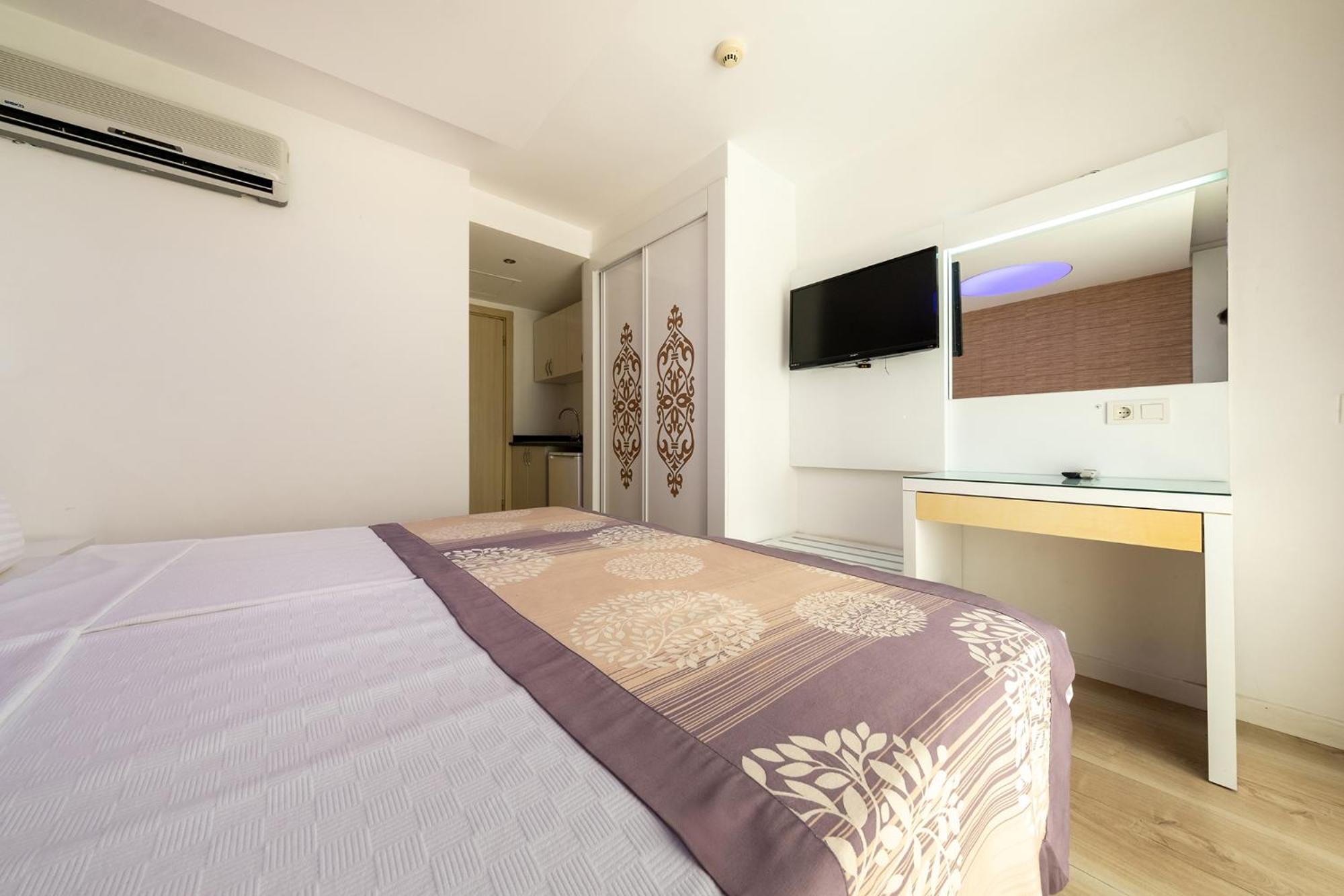 Otel Tropic Club & - 3*